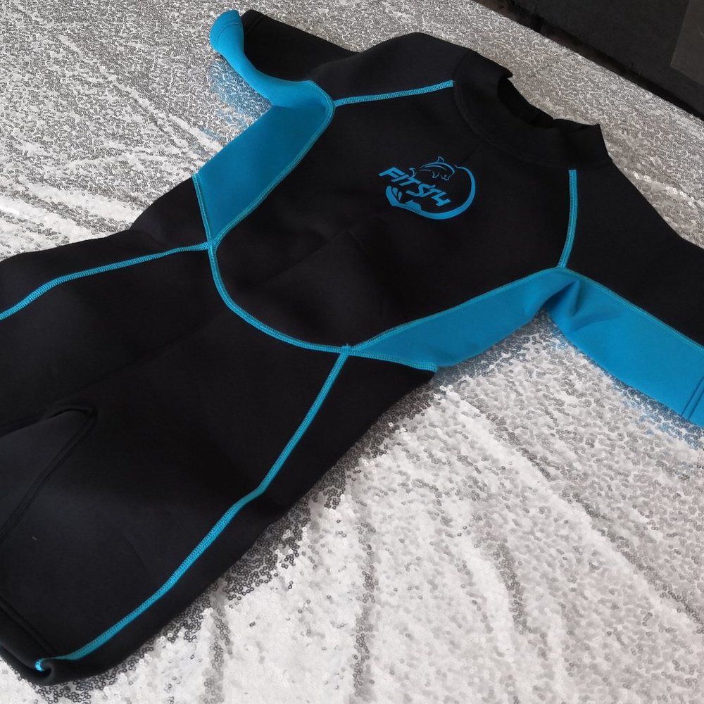FitsT4 Kids Unisex Shorty Wetsuit 2.5mm Neoprene Thermal Swimsuit Size Large